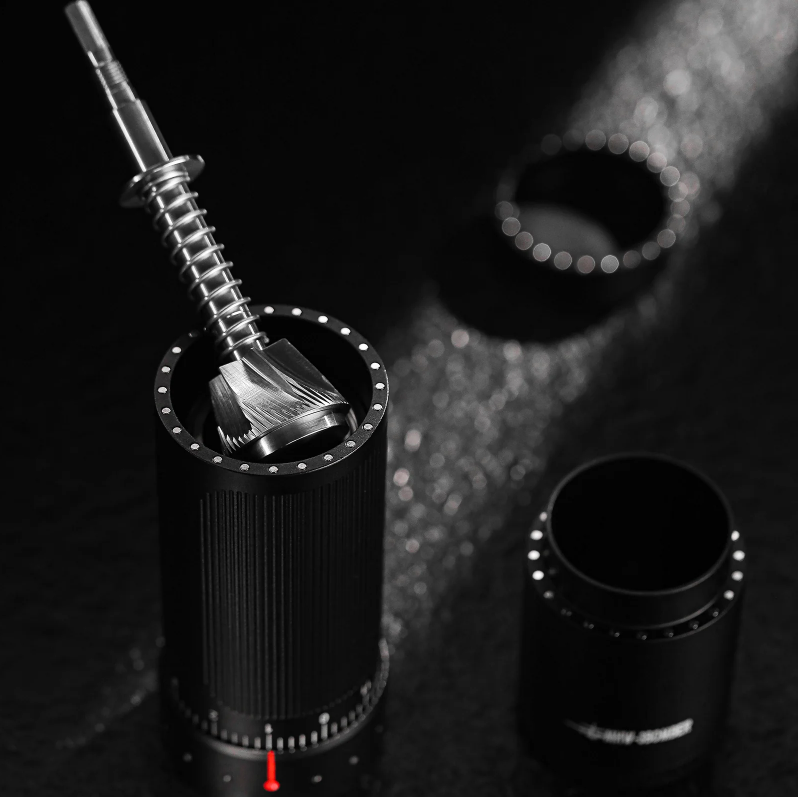 MHW-3BOMBER BLADE R3 - MANUEL EL DEĞİRMENİ