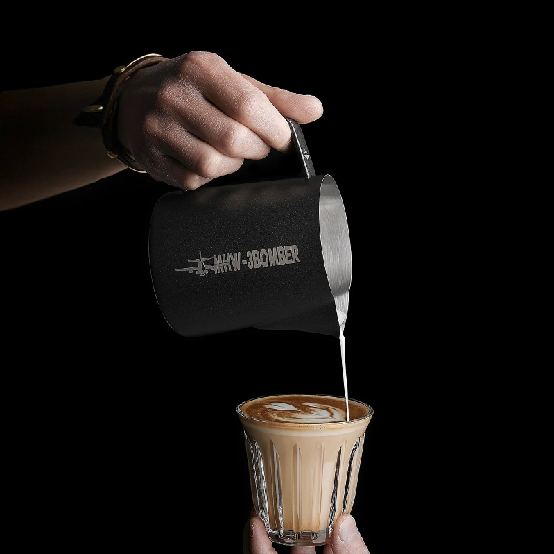 MHW-3BOMBER Süt Potu 5.0 - 600 ml Pitcher Matte Black