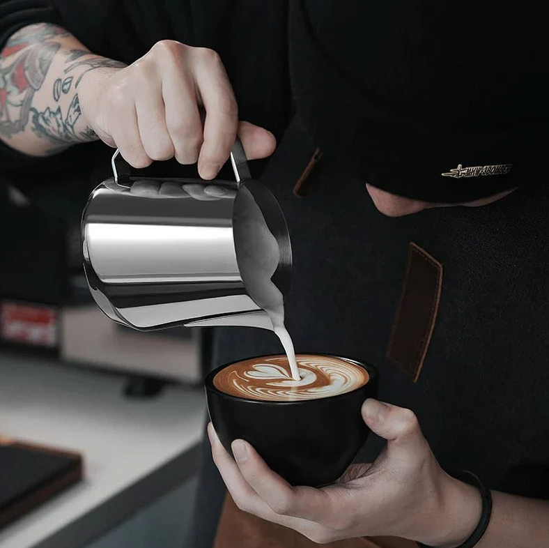 MHW-3BOMBER GT Süt Potu - 600 ml Pitcher Çelik